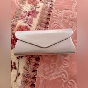 Elegant silver Clutch with chain strap NWOT